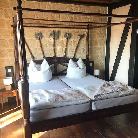 Ferienwohnung Wachstube Mit 3 Schlafraeumen Im Rittergut Leppersdorf Wachau ภายนอก รูปภาพ