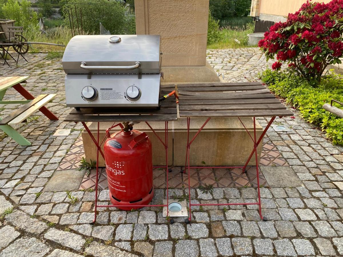 Ferienwohnung Wachstube Mit 3 Schlafraeumen Im Rittergut Leppersdorf Wachau ภายนอก รูปภาพ
