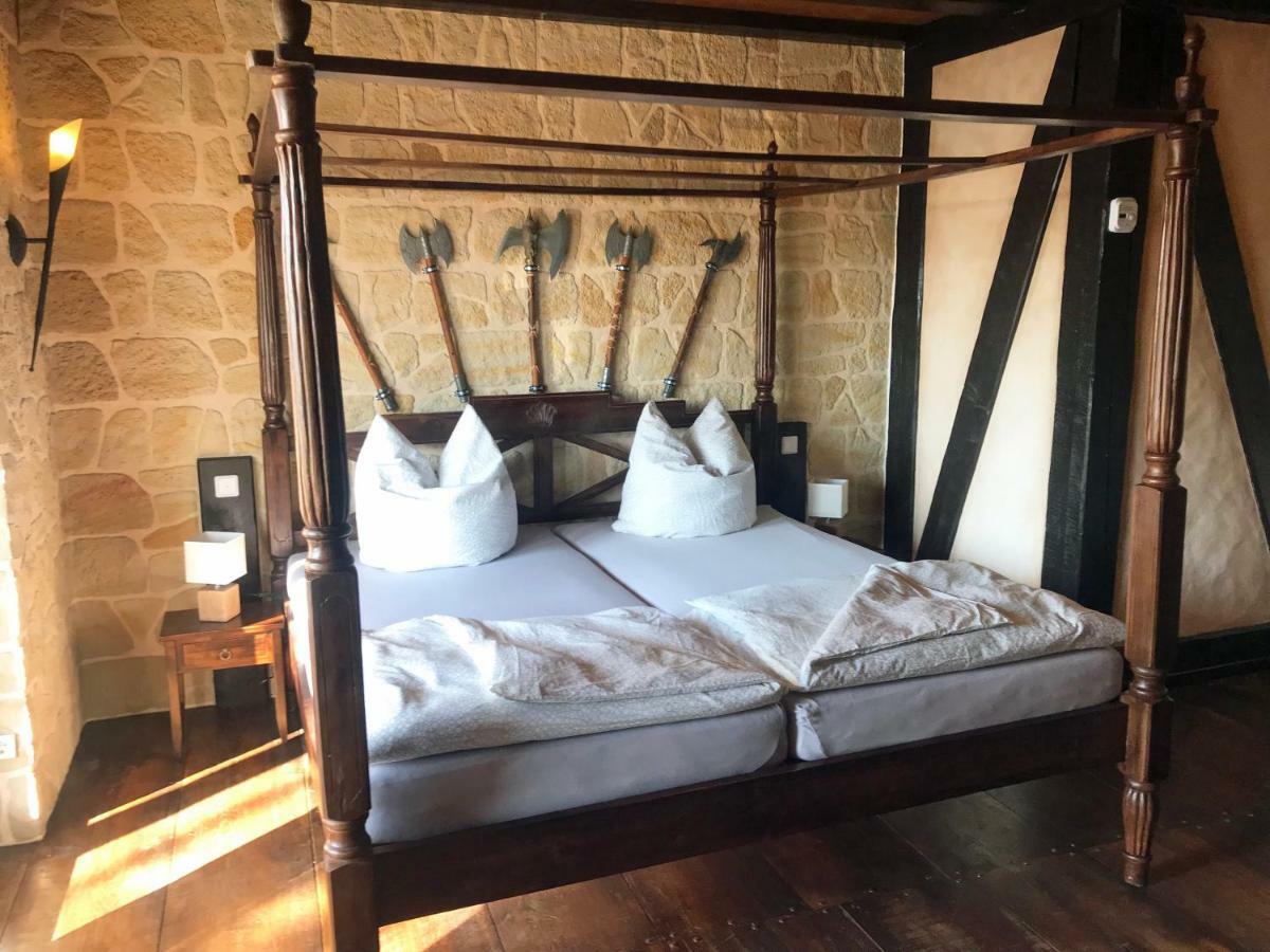 Ferienwohnung Wachstube Mit 3 Schlafraeumen Im Rittergut Leppersdorf Wachau ภายนอก รูปภาพ