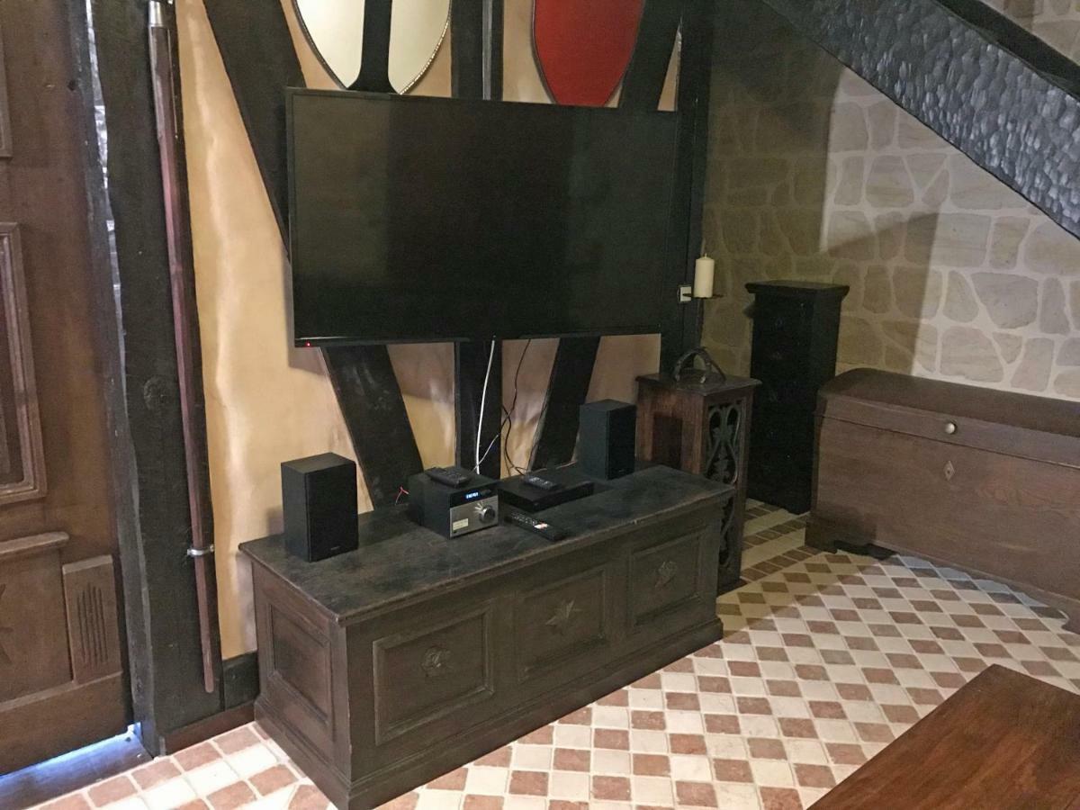 Ferienwohnung Wachstube Mit 3 Schlafraeumen Im Rittergut Leppersdorf Wachau ภายนอก รูปภาพ